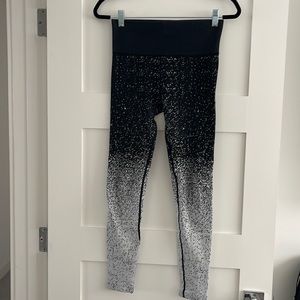 Zella black and white leggings